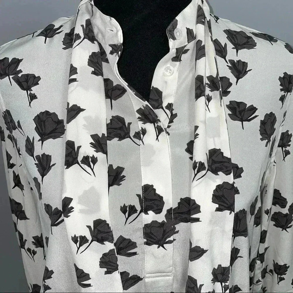 Equipment Carleen Blouse - Picture 7 of 12